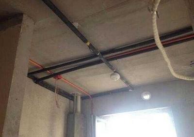 新房水電走穿梁，大舅一句“不要命啦”驚醒我——水電安裝的致命隱患